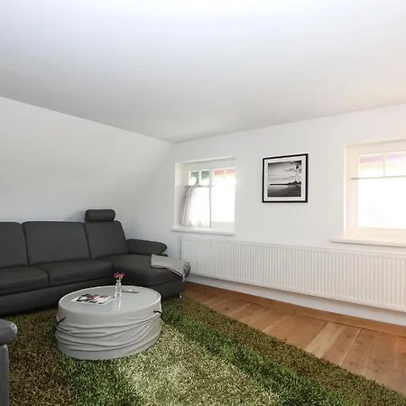 Holiday home Am Prerowstrom *