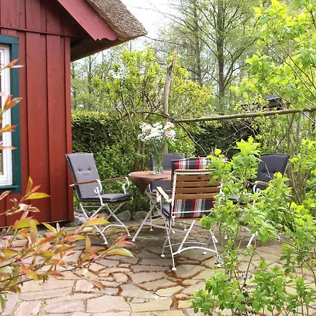 Holiday home Am Prerowstrom *